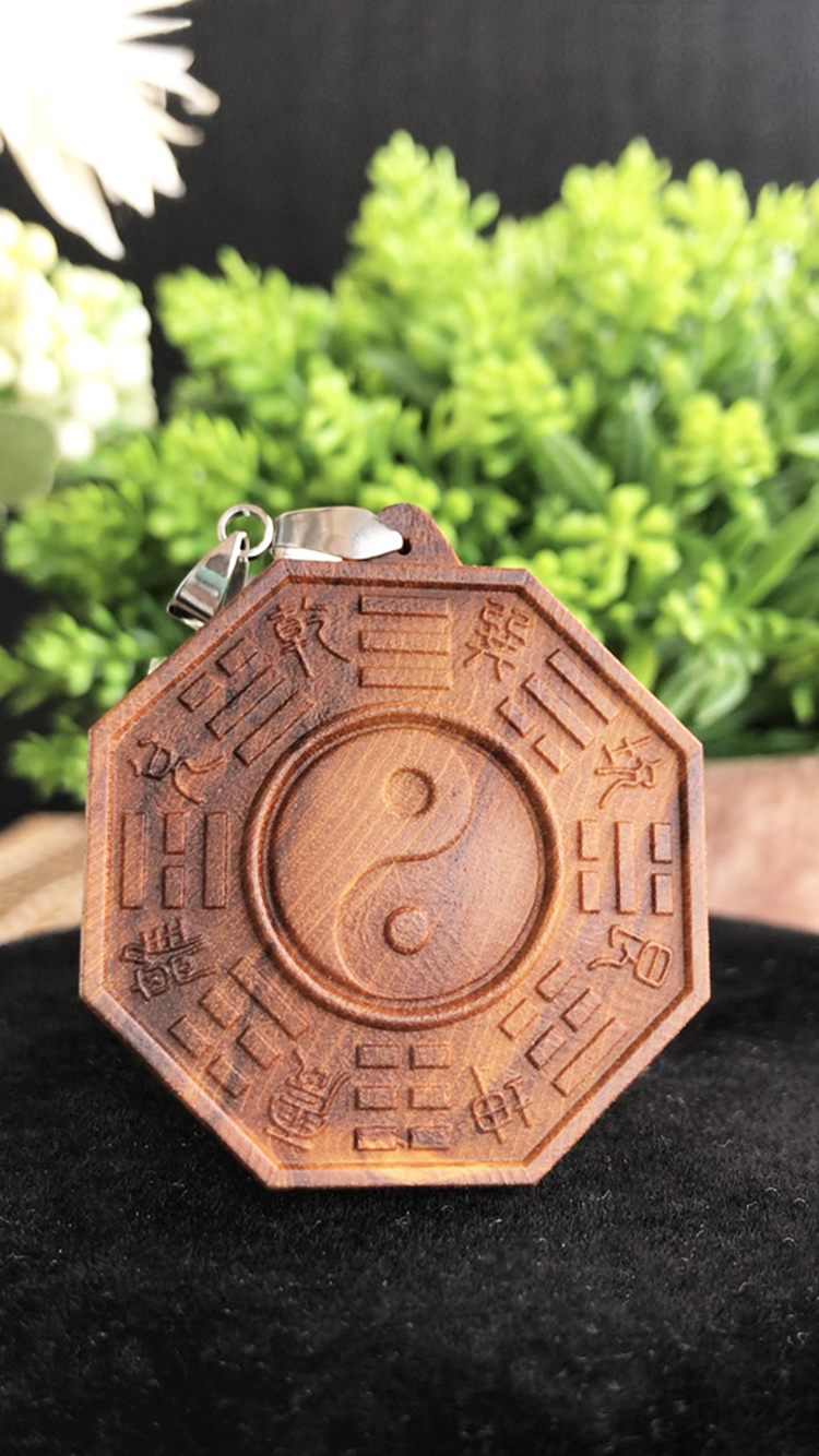 黄金药王阴阳八卦吊坠